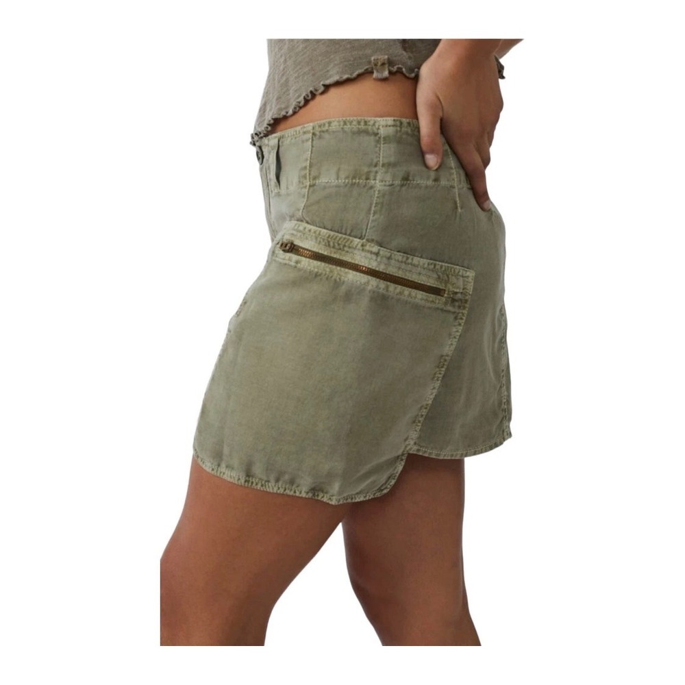 NEW Free People Nevada Utility Mini Skirt 2 Green Cargo Asymmetrical Zip Pocket - Picture 3 of 14